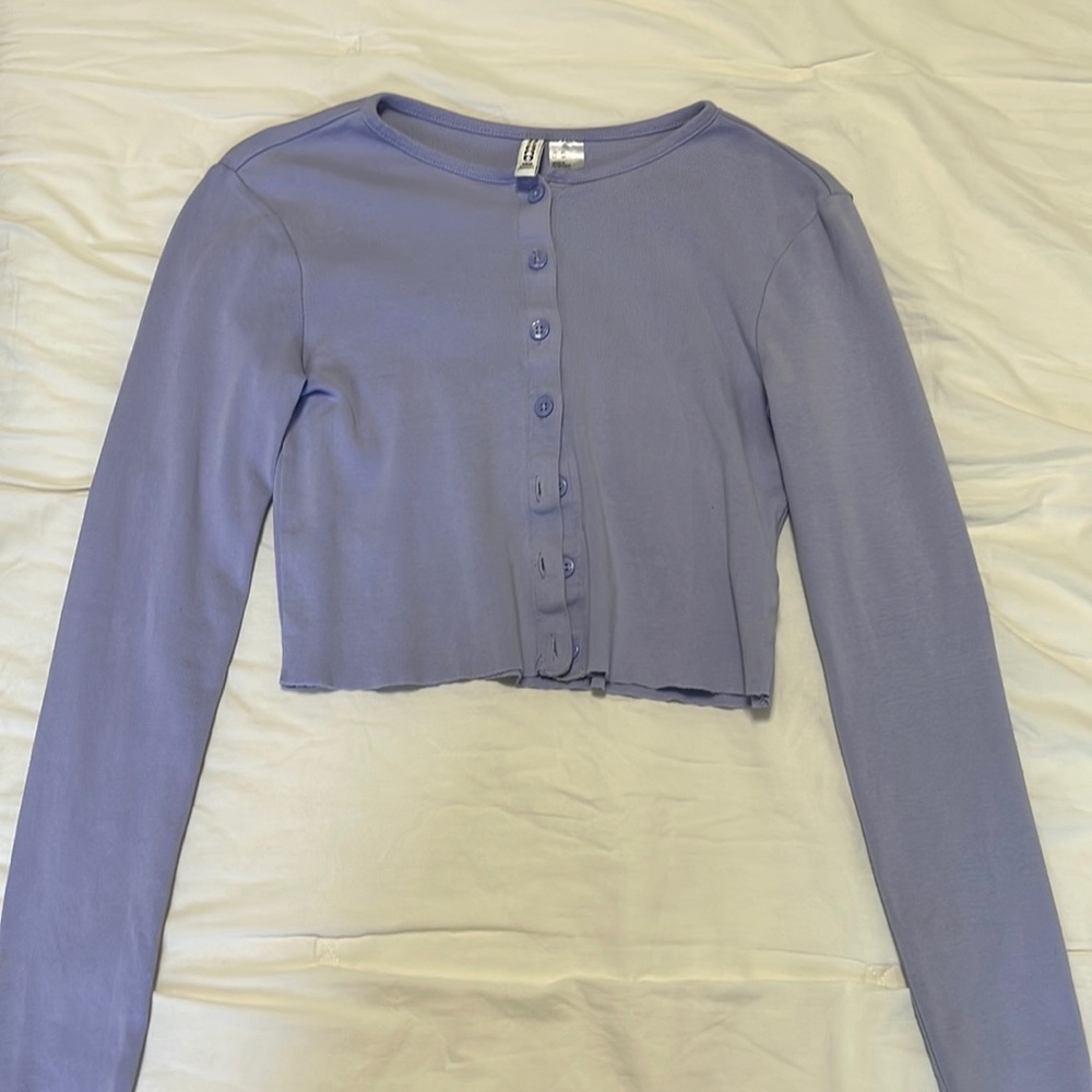 H&M cardigan cute a little tight no stains